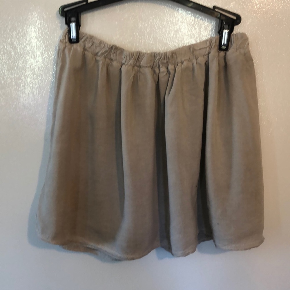 Brandy Melville gray, lined skirt